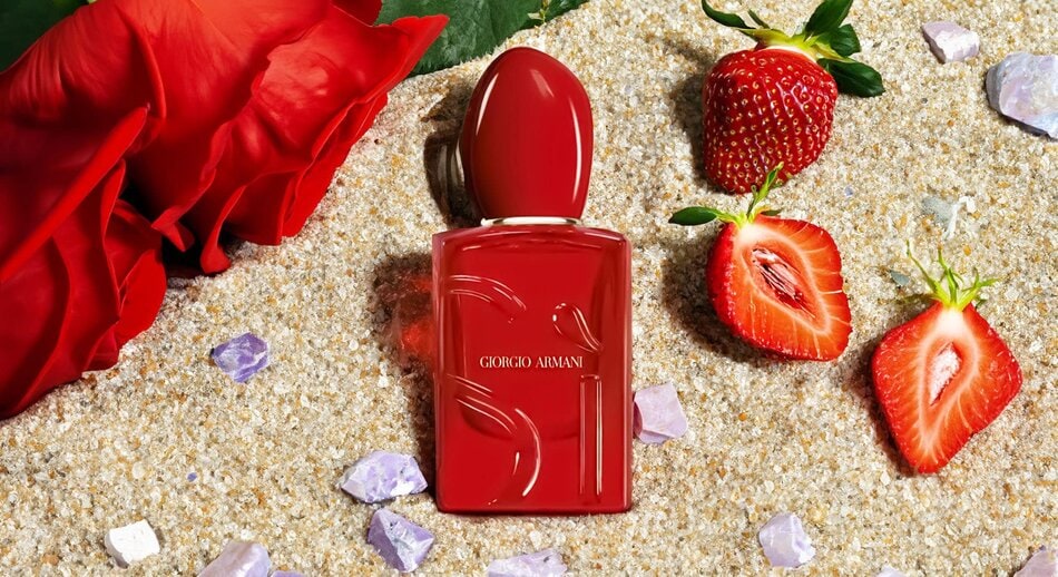Armani Si Passione Red Musk Eau de Parfum 2025 Floral Musky